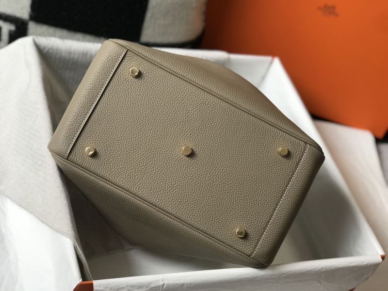 Hermes Lindy Bags